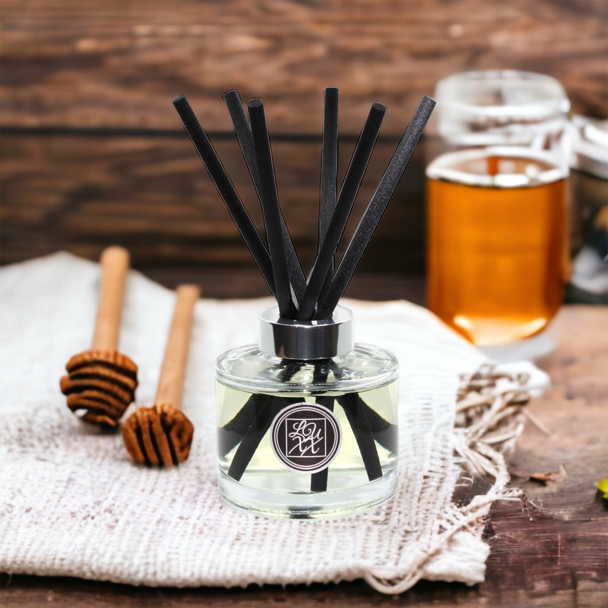 Dark Honey & Sandalwood - Large Reed Diffuser 150ml